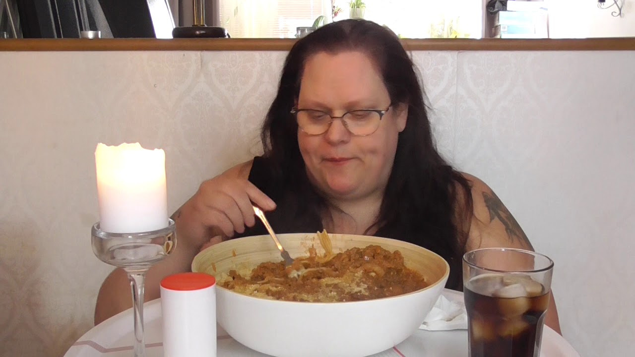 Mukbang - Spagetti och köttfärssås