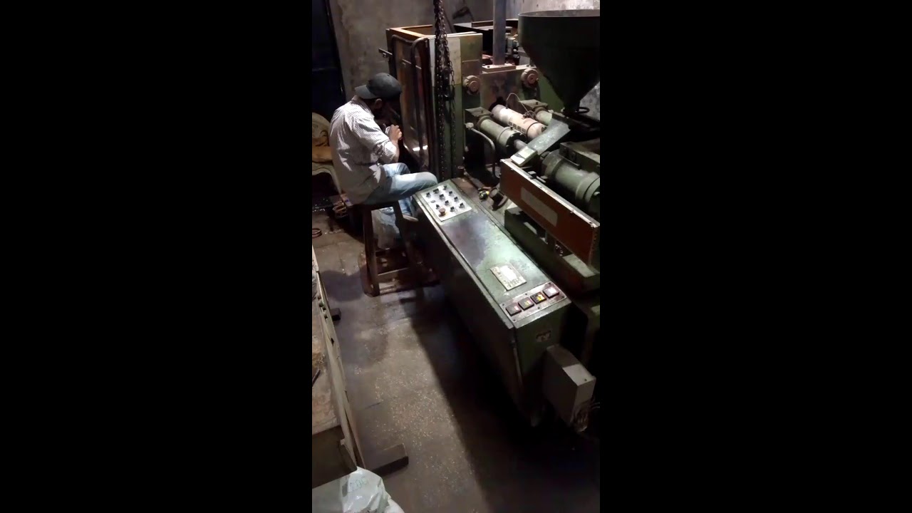 Motivation Live 🔴 | workinG Nozzle Mold Machine | Green Town Lahore 🇵🇰 