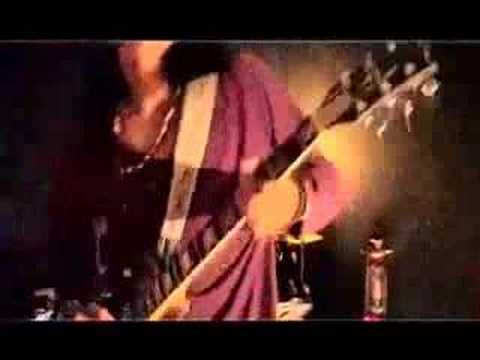 Putar Aku Bukan Mesin - Navicula