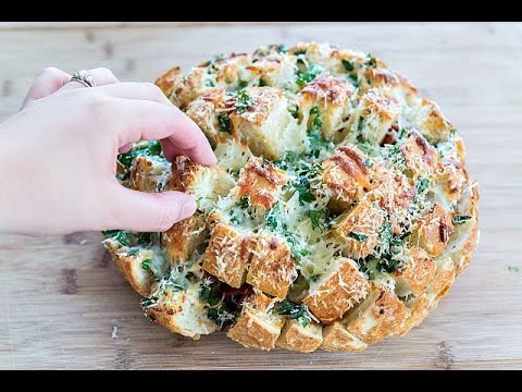 pepperoni-pizza-party-bread-recipe---football-food