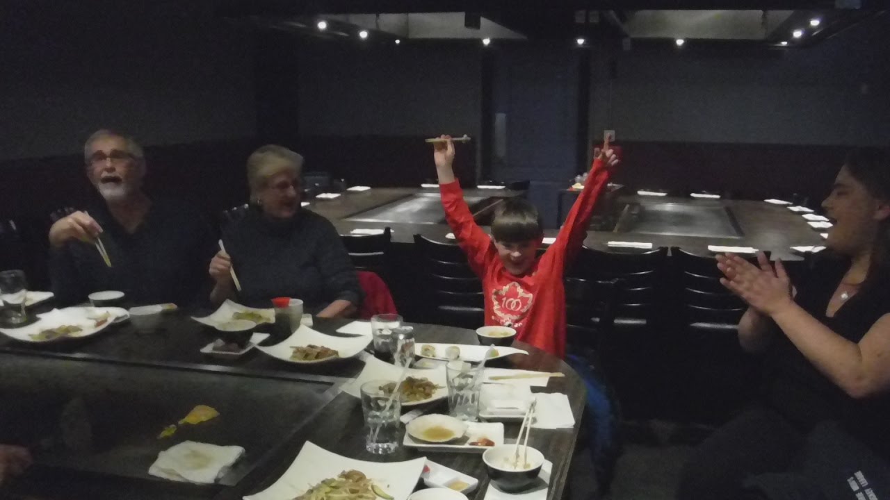 PK's First Teppanyaki Lunch - YouTube sabcanada
