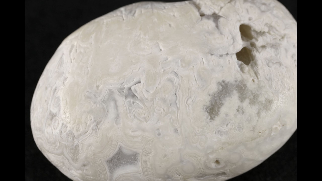佐渡産アゲート(瑪瑙) 原石 22.1g / Japanese Agate - YouTube