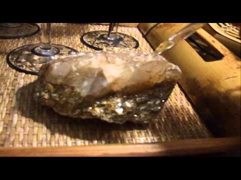 Video: Perbezaan Antara Calcite Dan Quartz