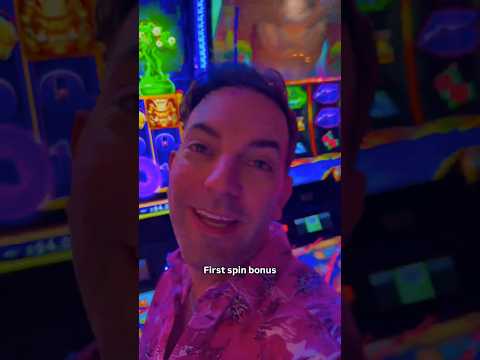 We Hit BIG on the New Crazy Stuffed Coins Slot Machine!!