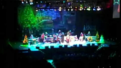 Kenny Rogers w/ The Richard Gard Singers - Pt.1