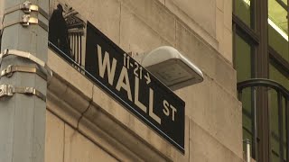 Wall Street Reacts to Market Plunge