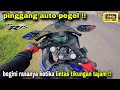 Begini rasanya ketika motor sport 150cc r15 v3, melintasi tikungan tajam.