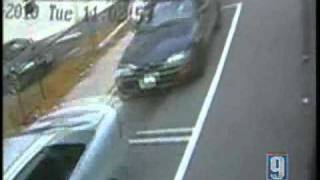 Bus Surveillance Shows Robbery Suspect