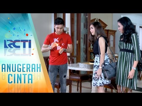 Sedihnya Hati Naura Melihat Arka Tunangan Dengan Kinta [Anugerah Cinta] [20 Agustus 2016]