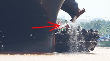 Cận cảnh quá trình tàu chở Container quay đầu ở Cảng Cát Lái cực đẹp