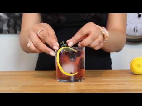 blackberry-gin-cocktail-//-3-ingredient-drink