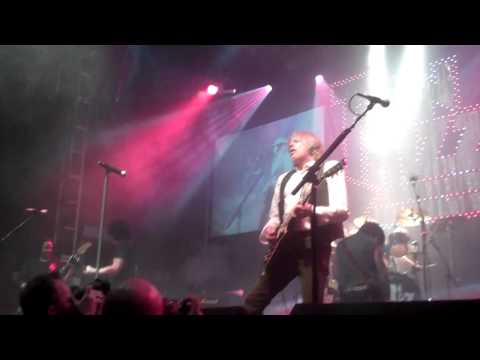 Thin lizzy - Are you ready - @ Leeds o2 Academy - ...