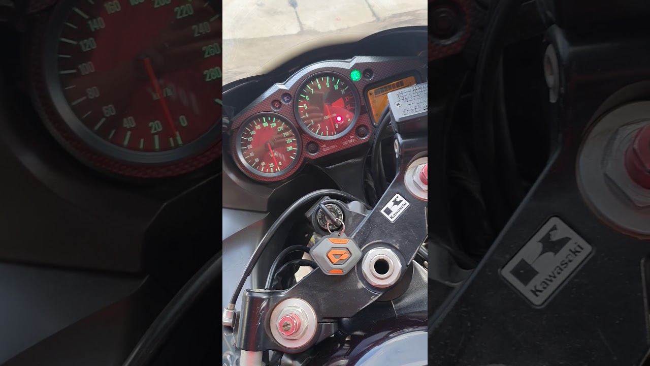 Kawasaki ZX12R engine and exchaust soud YouTube