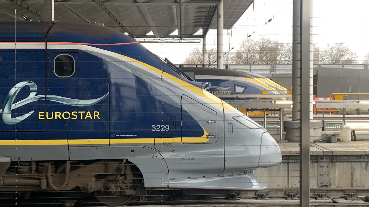 Trains at London St Pancras International