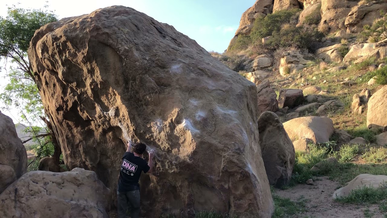 Stoney Point Bouldering: Angel Wings (V5)