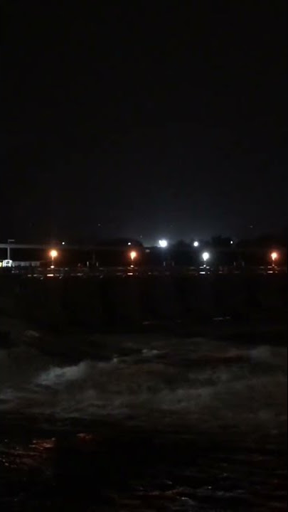 Ottawa River Damn (ZiBi River)