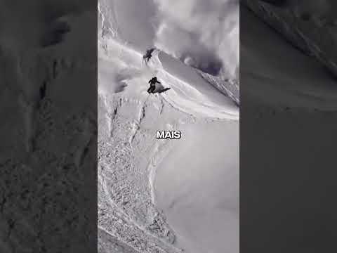 Ce Skieur va tenter une figure de fou furieux dans une Avalanche 🤯
