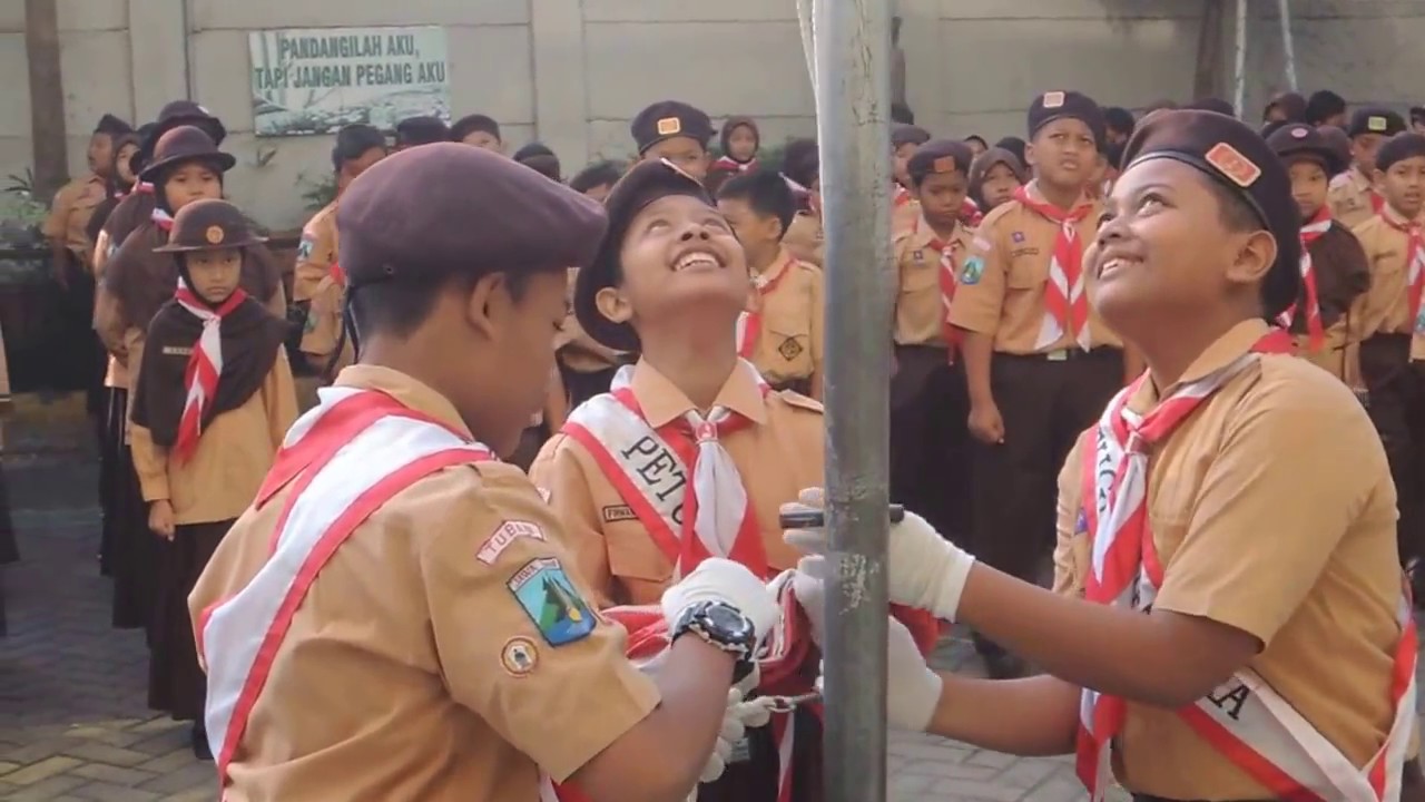 UPACARA HARI PRAMUKA KE - 56 TAHUN