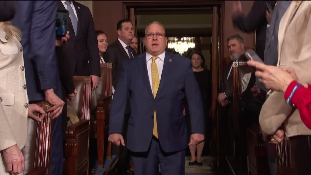 Donald Trump enters House chamber to deliver 2026 State of the Union address