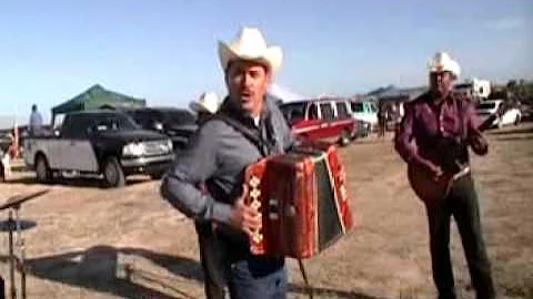 El columpio - ISIDRO HERNÁNDEZ - EL CHACAL DE LA SIERRA