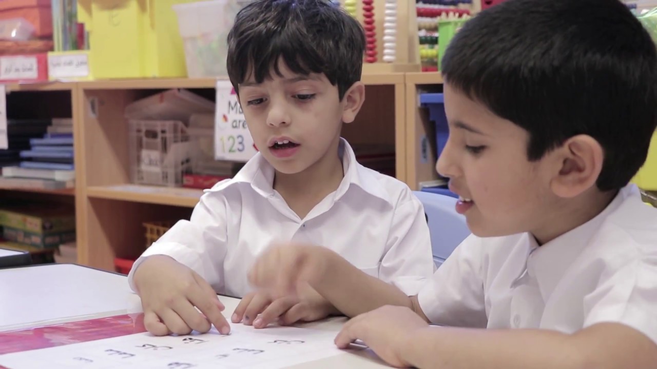 مدارس الإمارات الوطنية في تحدي القراءة العربي 2017