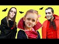 Família de vampiros de Halloween e outras histórias divertidas para crianças!