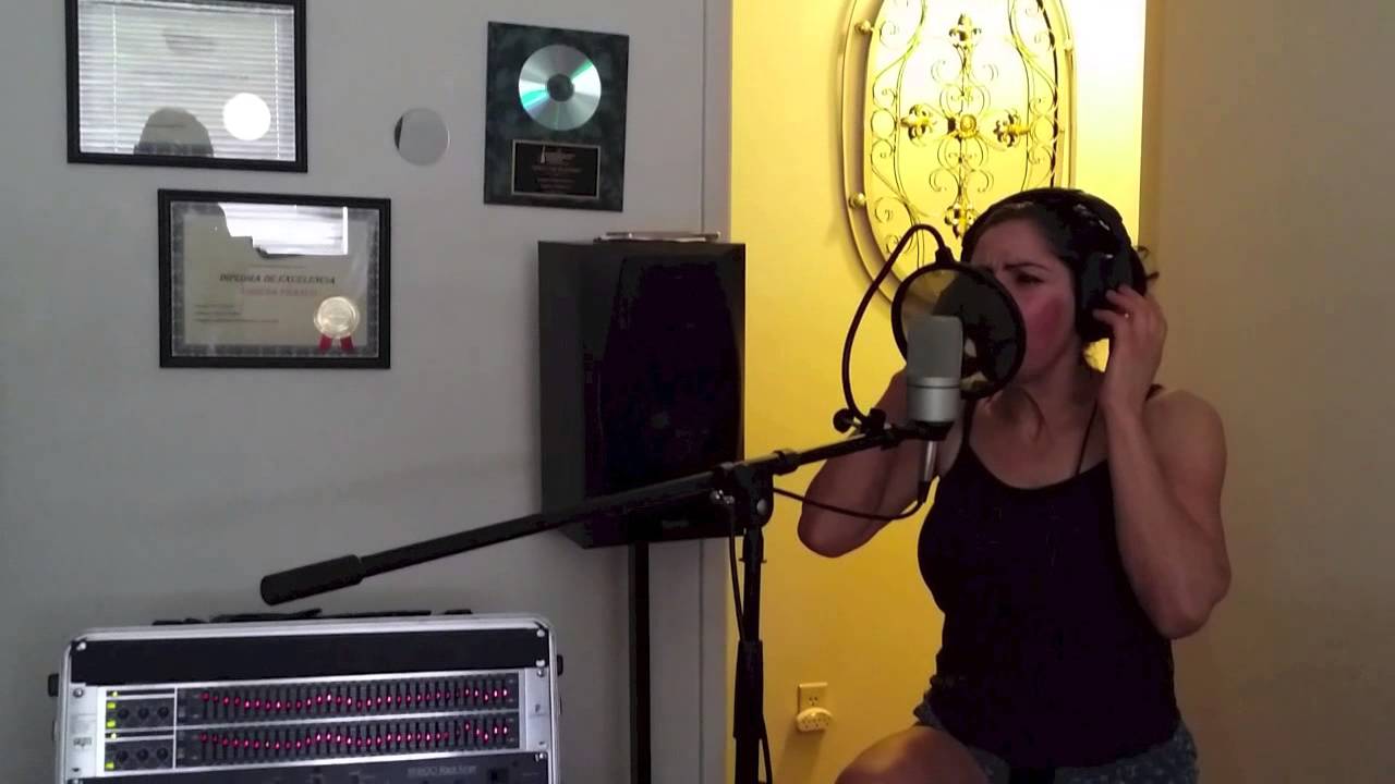 Lorena Franco/Fuerte Pesadilla