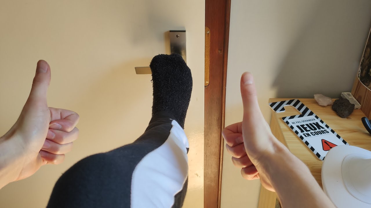 Ouvrir Une Porte Avec Une Radio Youtube TUTO COMMENT OUVRIR UNE PORTE AVEC SON PIED - YouTube