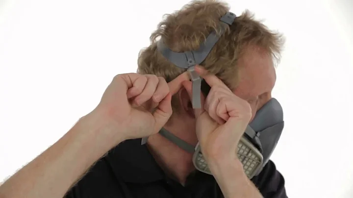 3M Half Face Respirator 7502 Medium