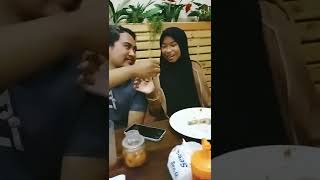 Kebersamaan Anak Perempuan Dengan Ayahnya