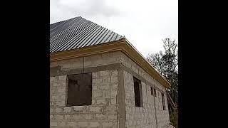 Aluminum Parapet With Long Span Aluminum Roofing Sheet Installation