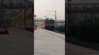 Baliya pessenger Rambagh railway station #viralreels #indianrailways #locopilot  #trainjourney
