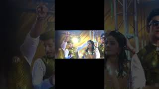 Badri ki Dulhania |Wedding Mehndi Dance Performance |Varun Dhawan| Alia Bhatt #explore #fyp #foryou