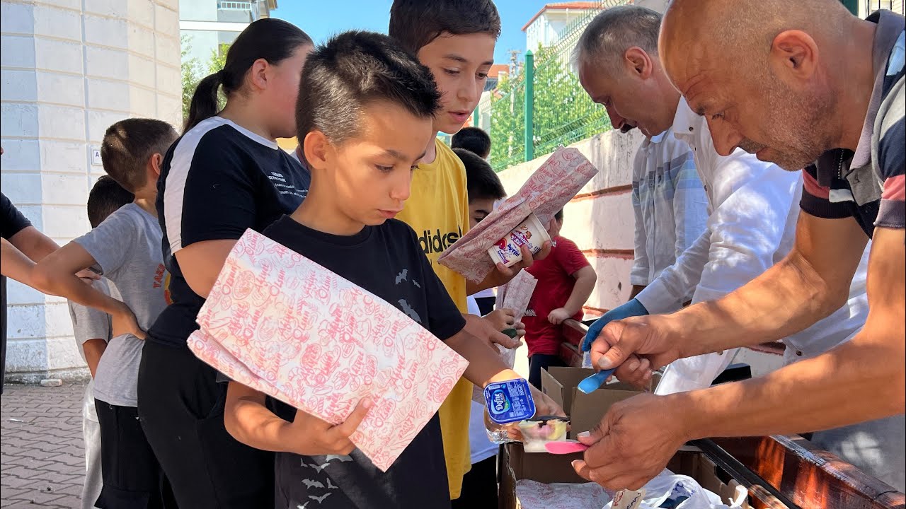 Lahmacun ve dondurma ikramı Taşköprü 