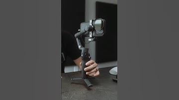 The iPhone Filmmaking Rig thanks to the DJI Osmo Mobile 7P. #osmomobile7p #iphonegimbal #phonegimbal