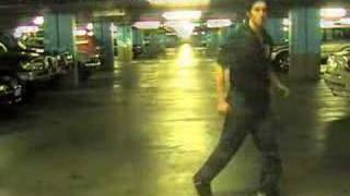 Learn how to Melbourne Shuffle - basics tutorial
