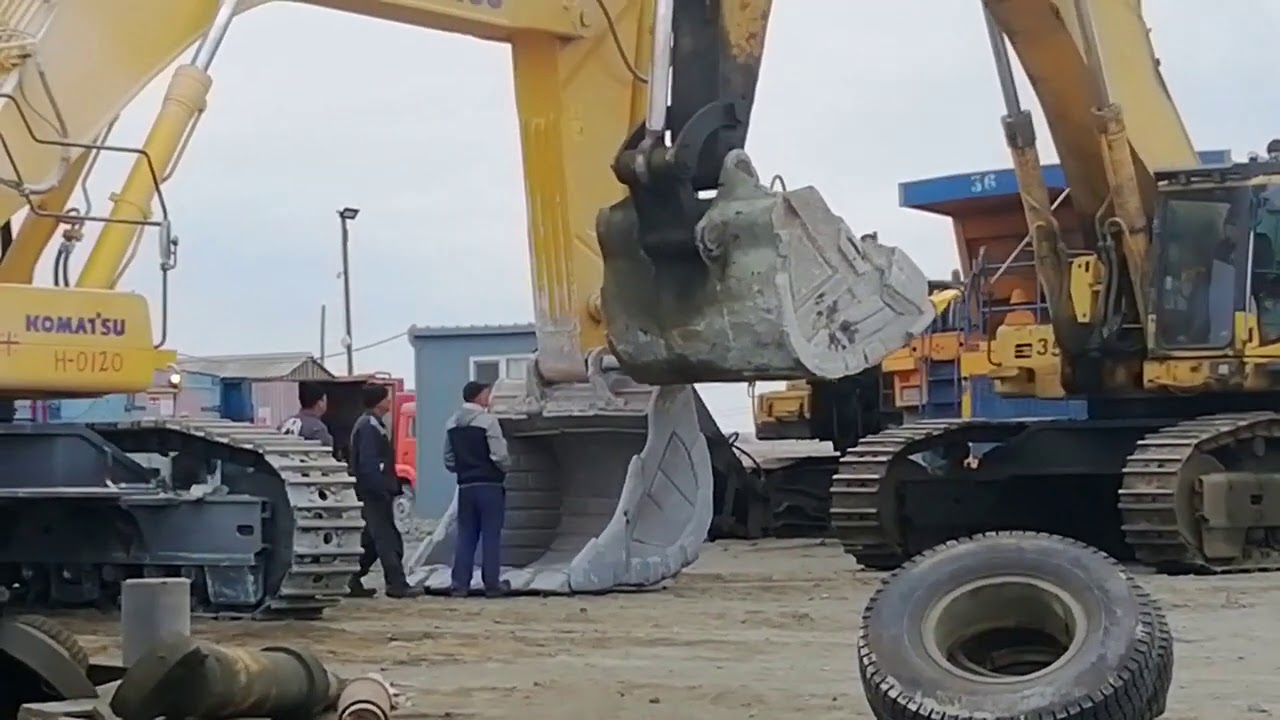 KOMATSU 750 VS KOMATSU 850