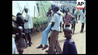 GS 10 11 82 SCENES OF RWANDA REFUGEE CAMP ON BORDER IN UGANDA