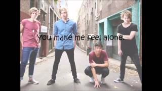 Vignette de la vidéo "5 seconds of summer - Over and Over (Lyrics)"