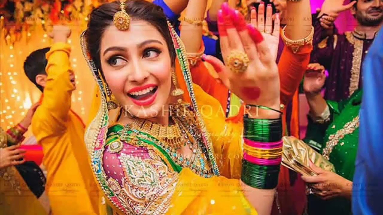 Mehndi images for dulhan dresses Mehndi images for dulhan dresses