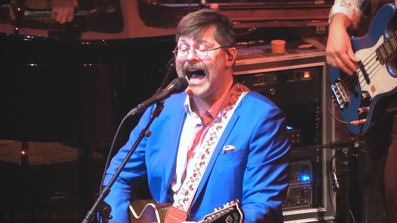 YouTubeでThe Decemberists & The SF Symphony - Cavalry Captain (live) - October 10, 2025 (4K)を視聴 YouTubeでThe Decemberists & The SF Symphony - Cavalry Captain (live) - October 10, 2025 (4K)を視聴