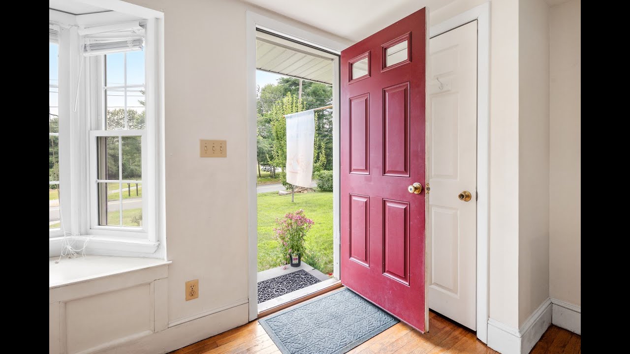 7 West Street Kingston, MA YouTube