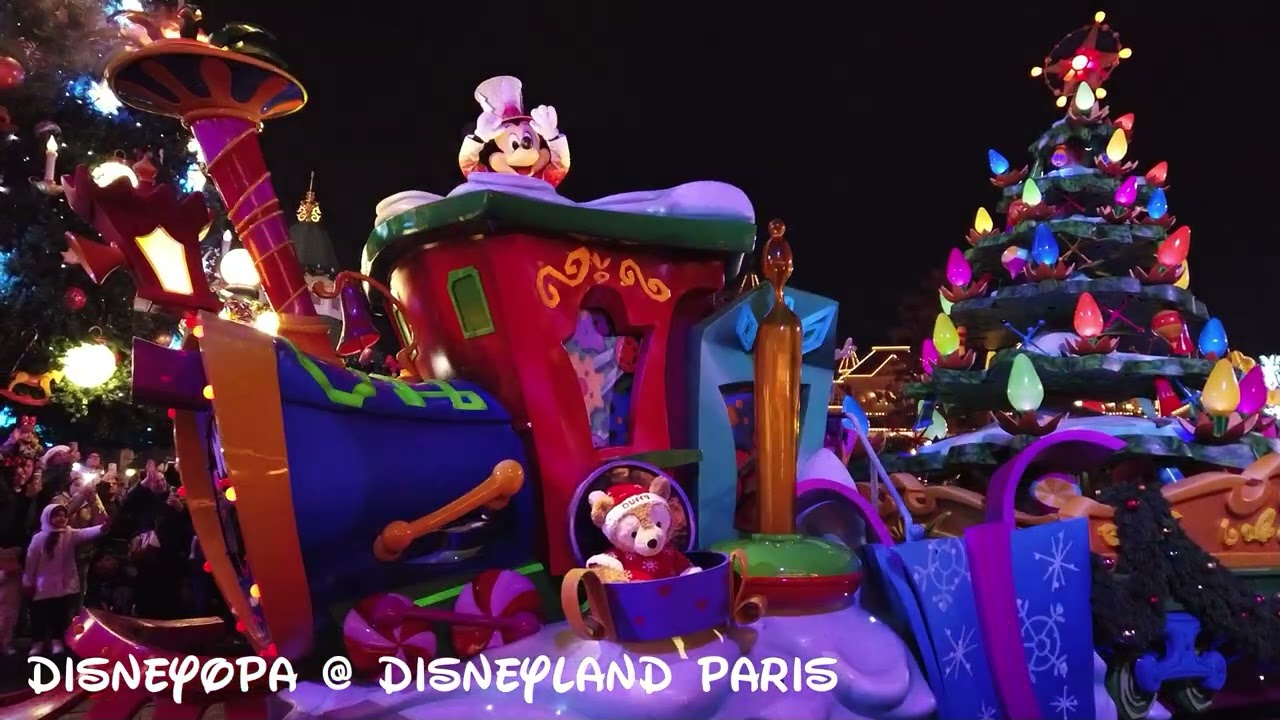 MICKEY´S DAZZLING CHRISTMAS PARADE - Disneyland Paris - DisneyOpa