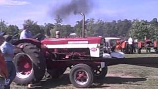 IH 660 D on the Baker Fan