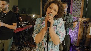 WNRN In-Studio Session with Sammy Rae &amp; The Friends