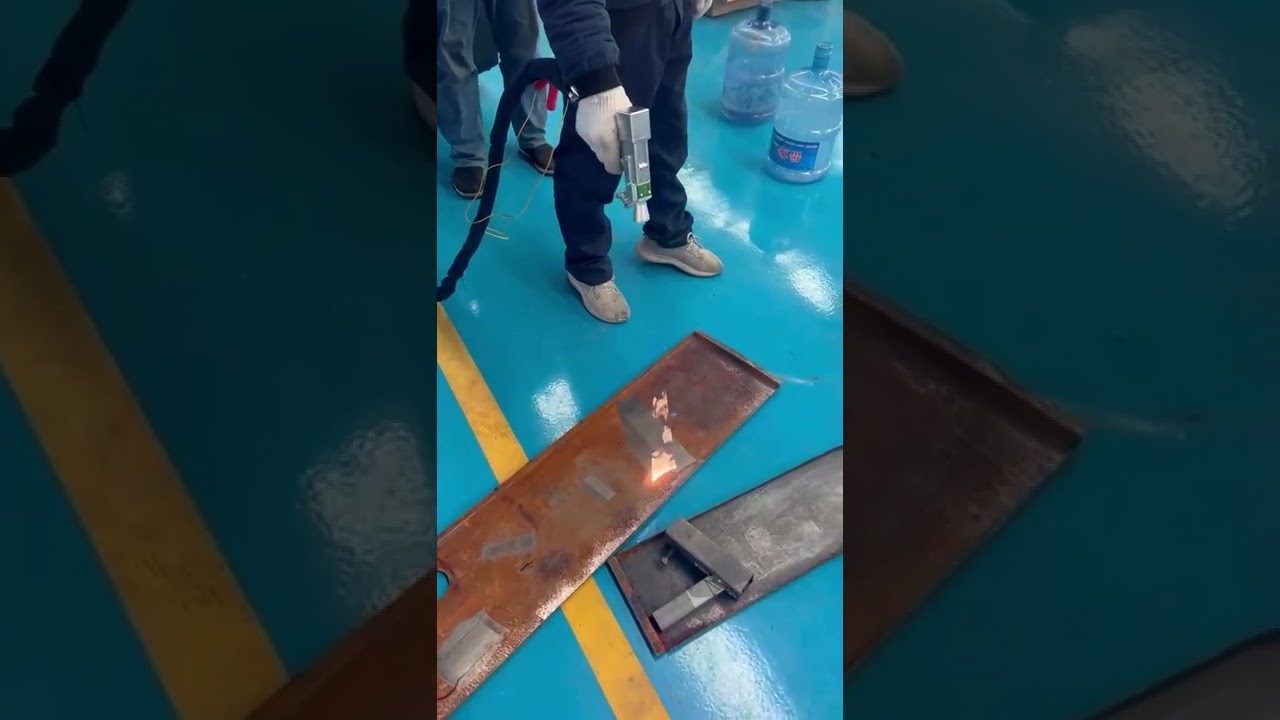 3 in 1 Type Hand-held Laser Machine Welding Cleaning Cutting Factory Direct Three-in-one Function