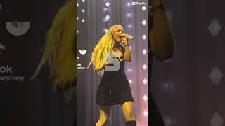You will never find a bad picture of Freya! No changing my mind #freya #starsaligntour #freyaskye
