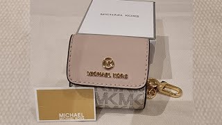 Unboxing Latest Michael Kors Airpods Case - YouTube