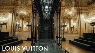 Nicolas Ghesquière’s Fall-Winter 2023 Fashion Show | LOUIS VUITTON