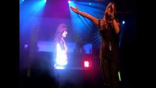 Vanesa Martín y Pastora Soler "Arráncame" Auditorio Fibes de Sevilla (11-10-12).wmv